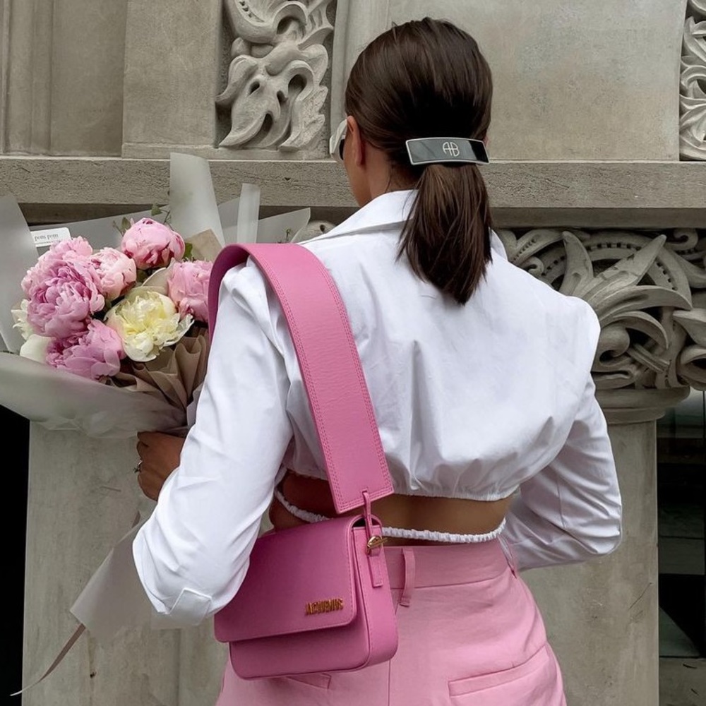 authentic jacquemus le carinu bag in pink